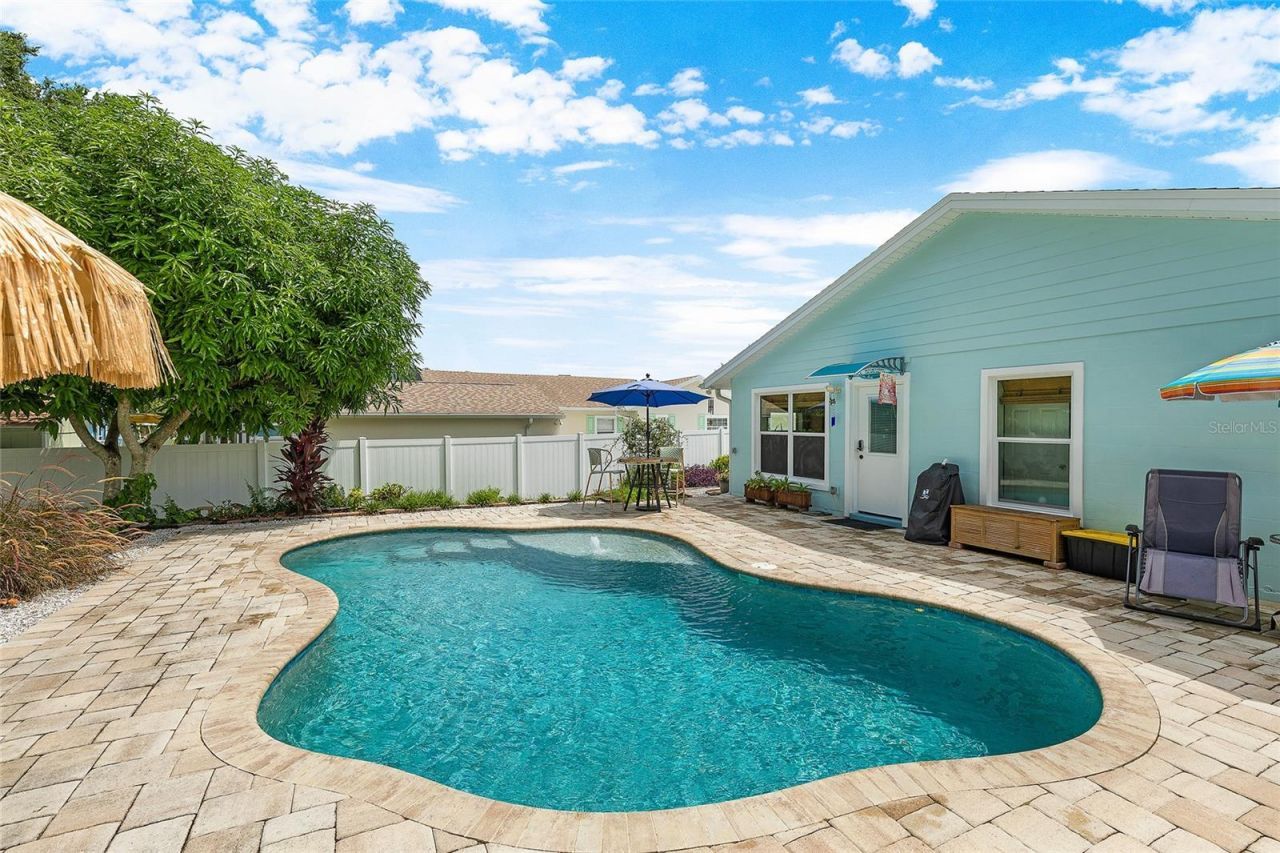 125 E Rhode Island Street, Edgewater, FL 32132 Photo