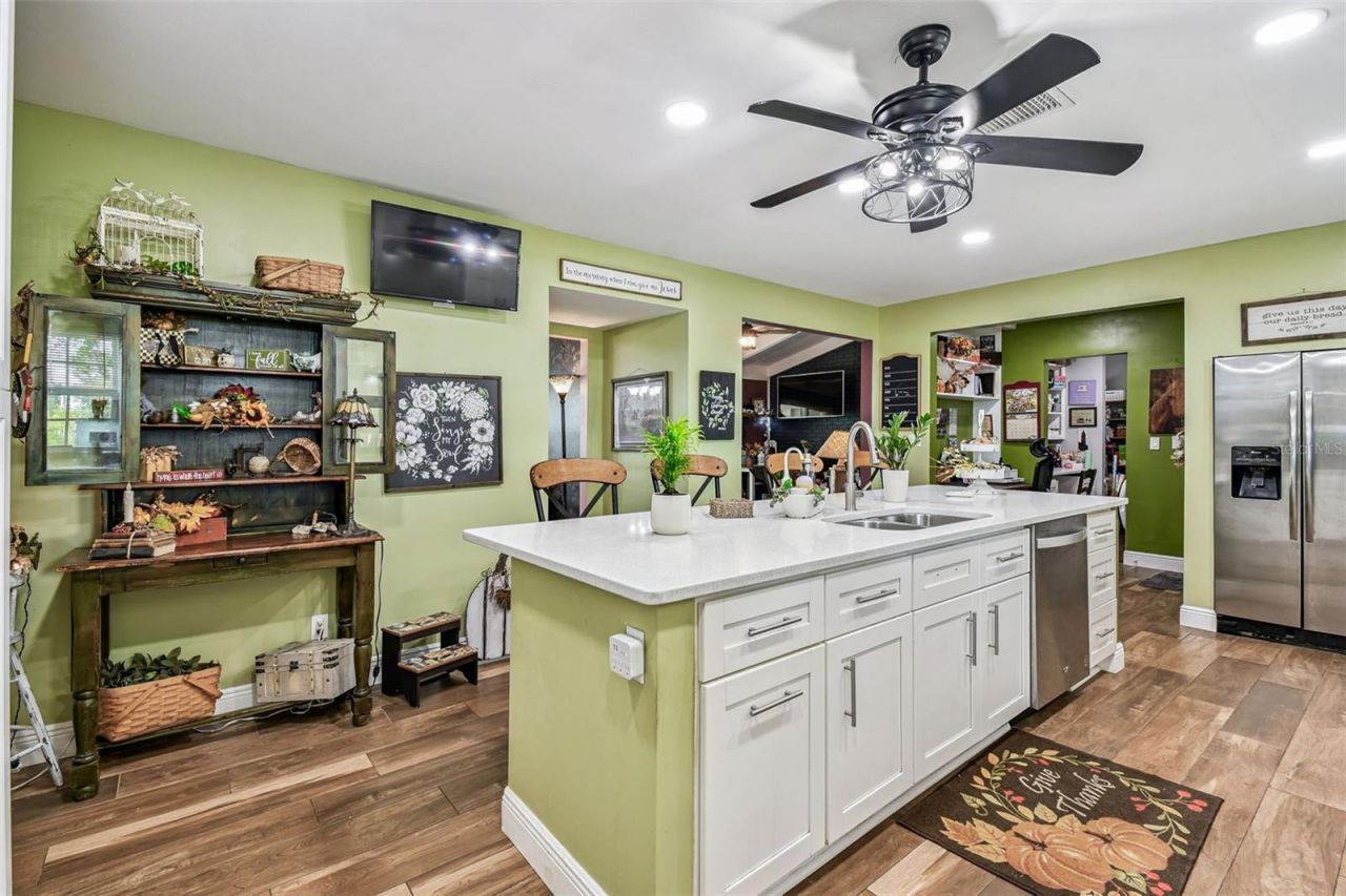 33937 St Benedict Road, San Antonio, FL 33576 Photo