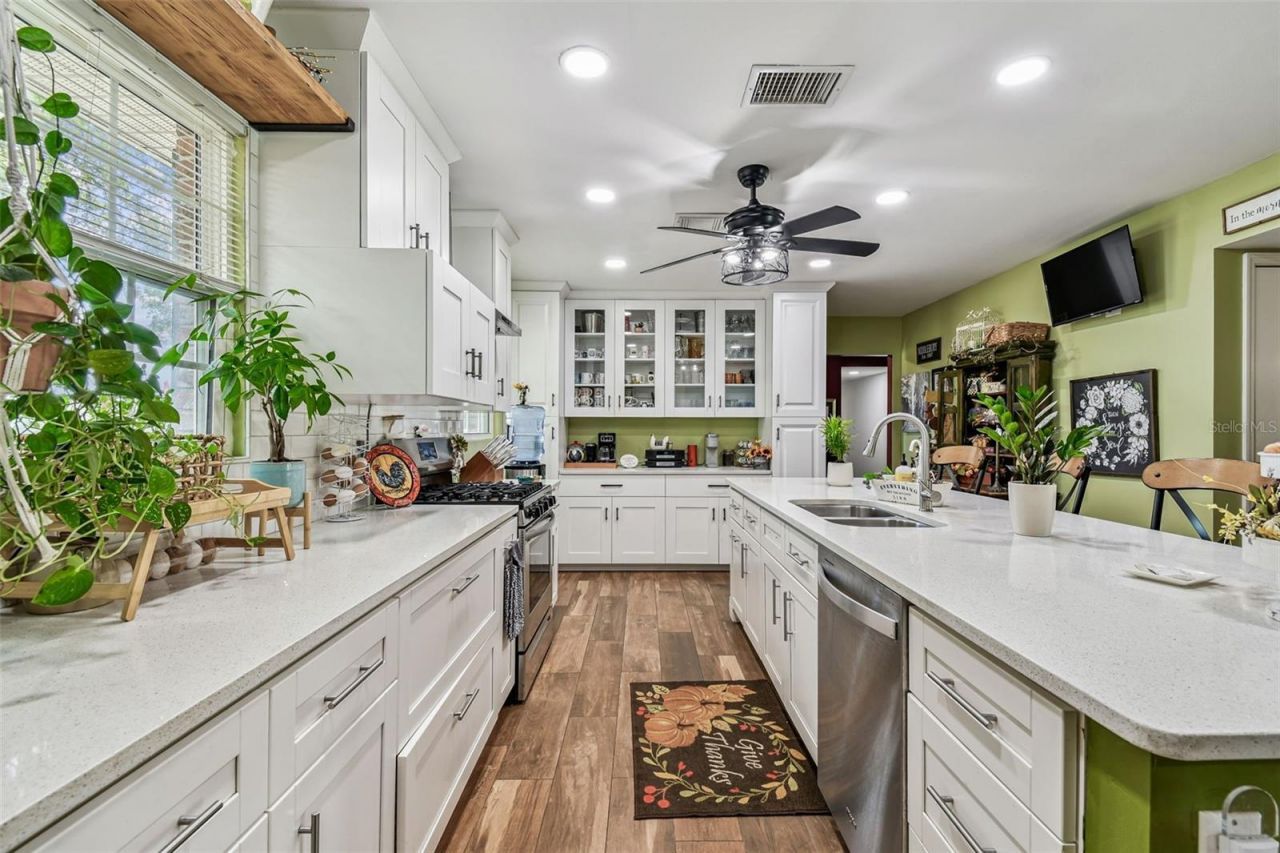 33937 St Benedict Road, San Antonio, FL 33576 Photo