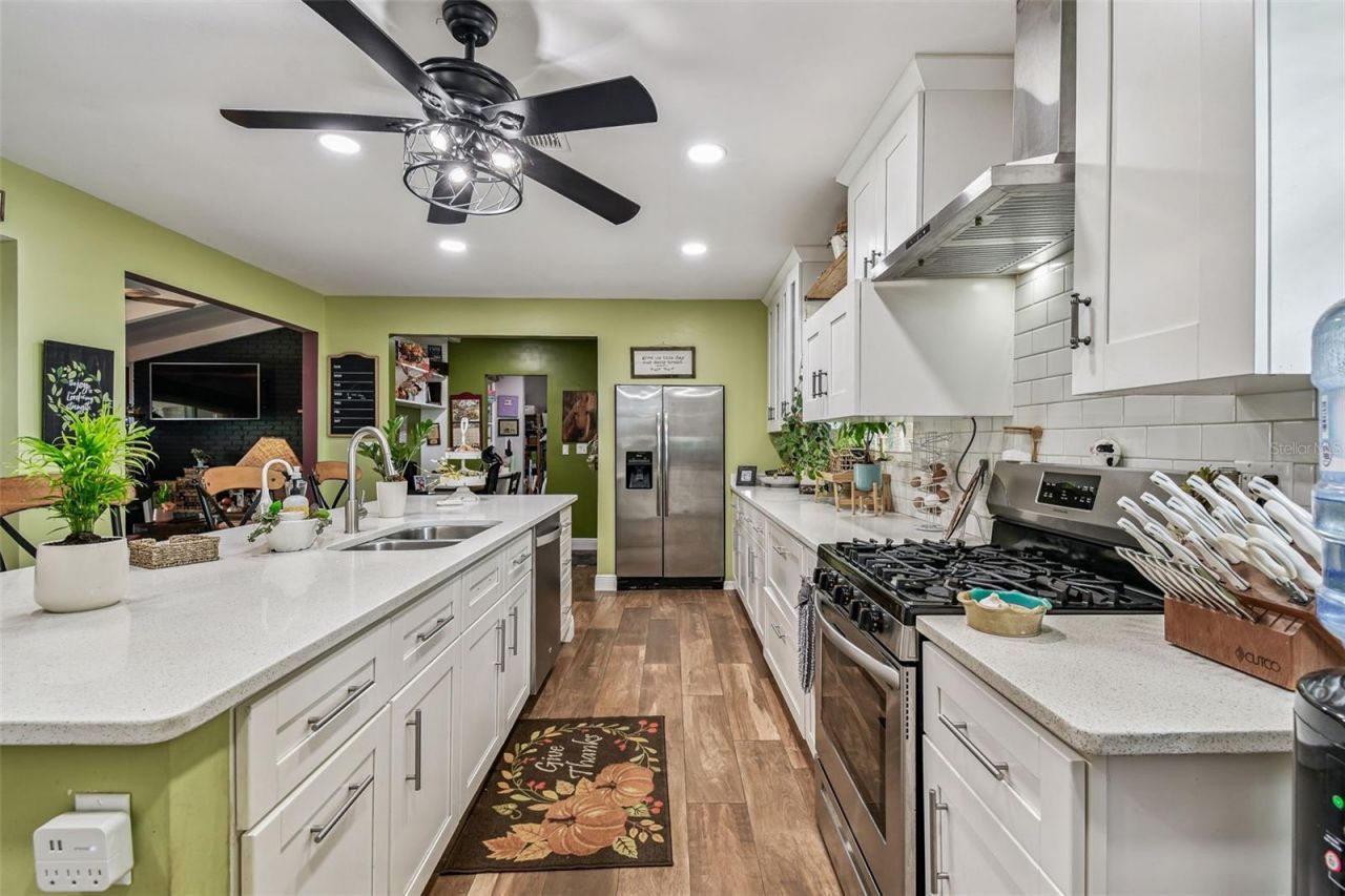 33937 St Benedict Road, San Antonio, FL 33576 Photo