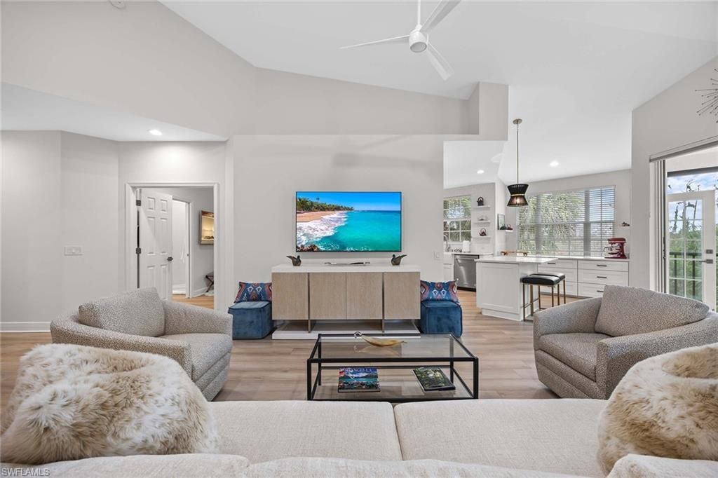 24400 Reserve Ct, Unit 203, Bonita Springs, FL 34134 Photo