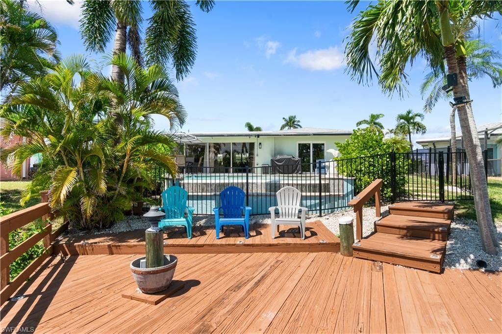 5161 Williams Dr, Fort Myers Beach, FL 33931 Photo