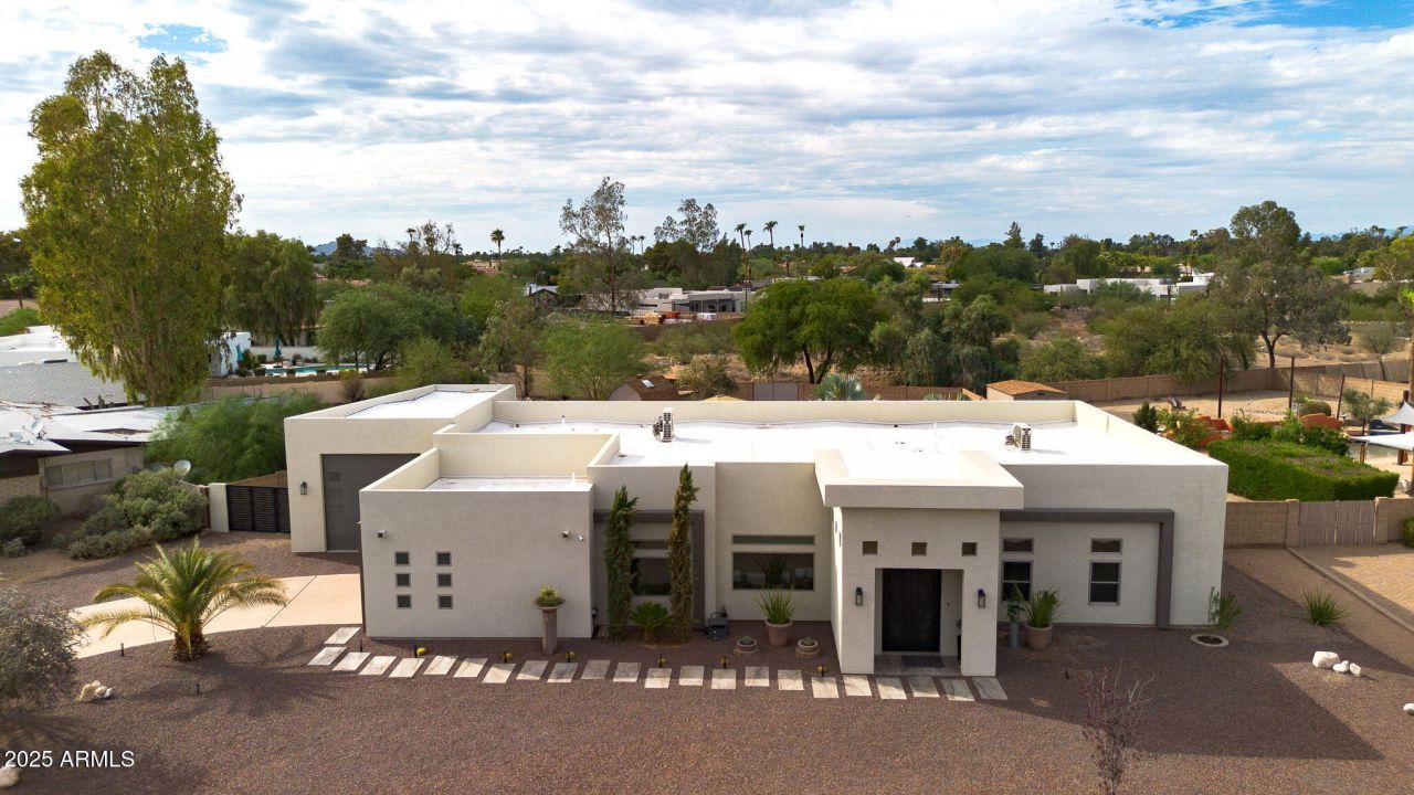 5868 E Onyx Avenue, Paradise Valley, AZ 85253 Main Photo