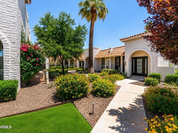 7113 E MCDONALD Drive, Paradise Valley, AZ 85253