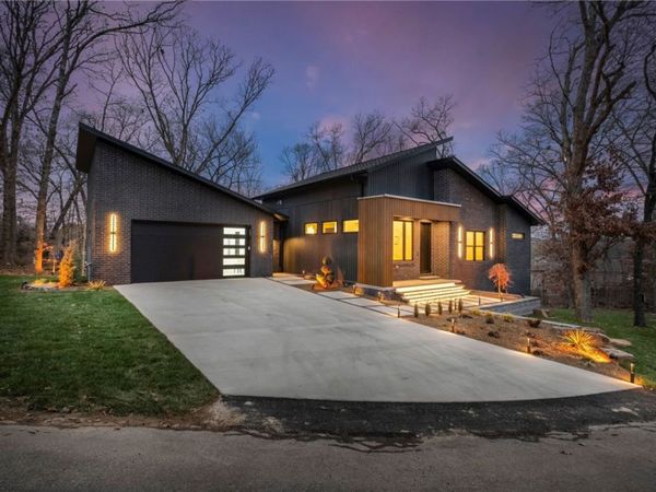 5 Ayton Lane, Bella Vista, AR 72714