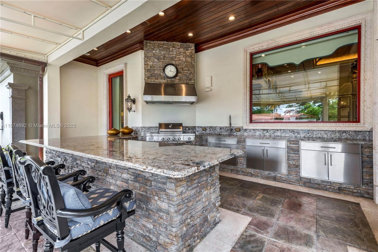 700 Osprey Point Cir, Boca Raton, FL 33431 Photo