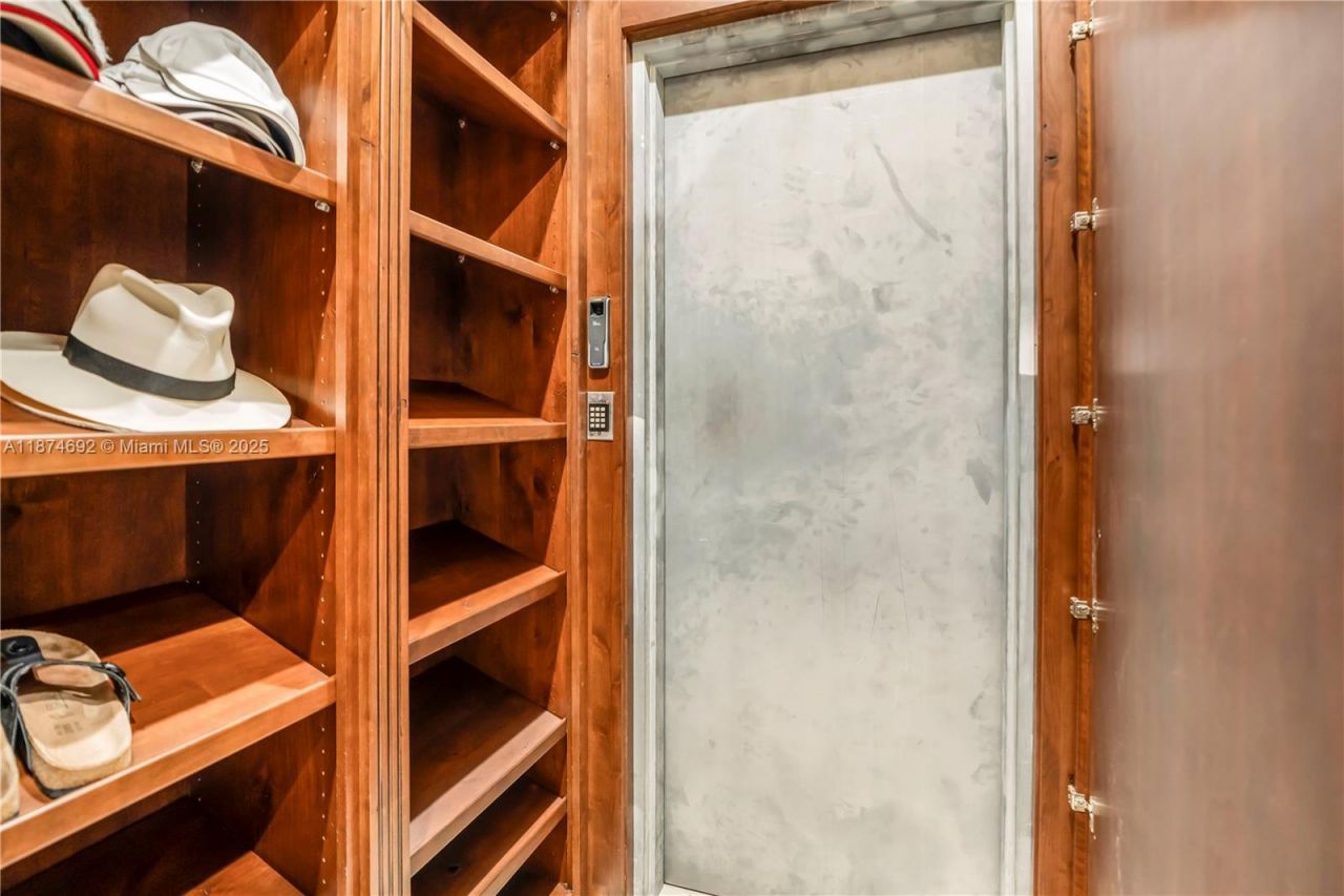 700 Osprey Point Cir, Boca Raton, FL 33431 Photo