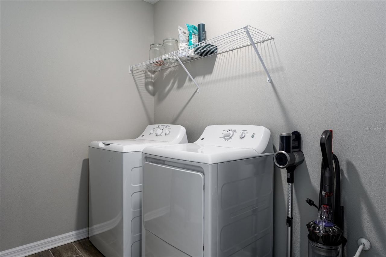 5519 Tripoli Drive, Palmetto, FL 34221 Photo