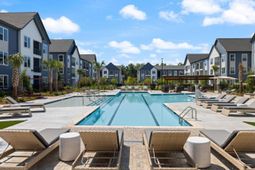 1000 Marlowe Vista Place photo 4