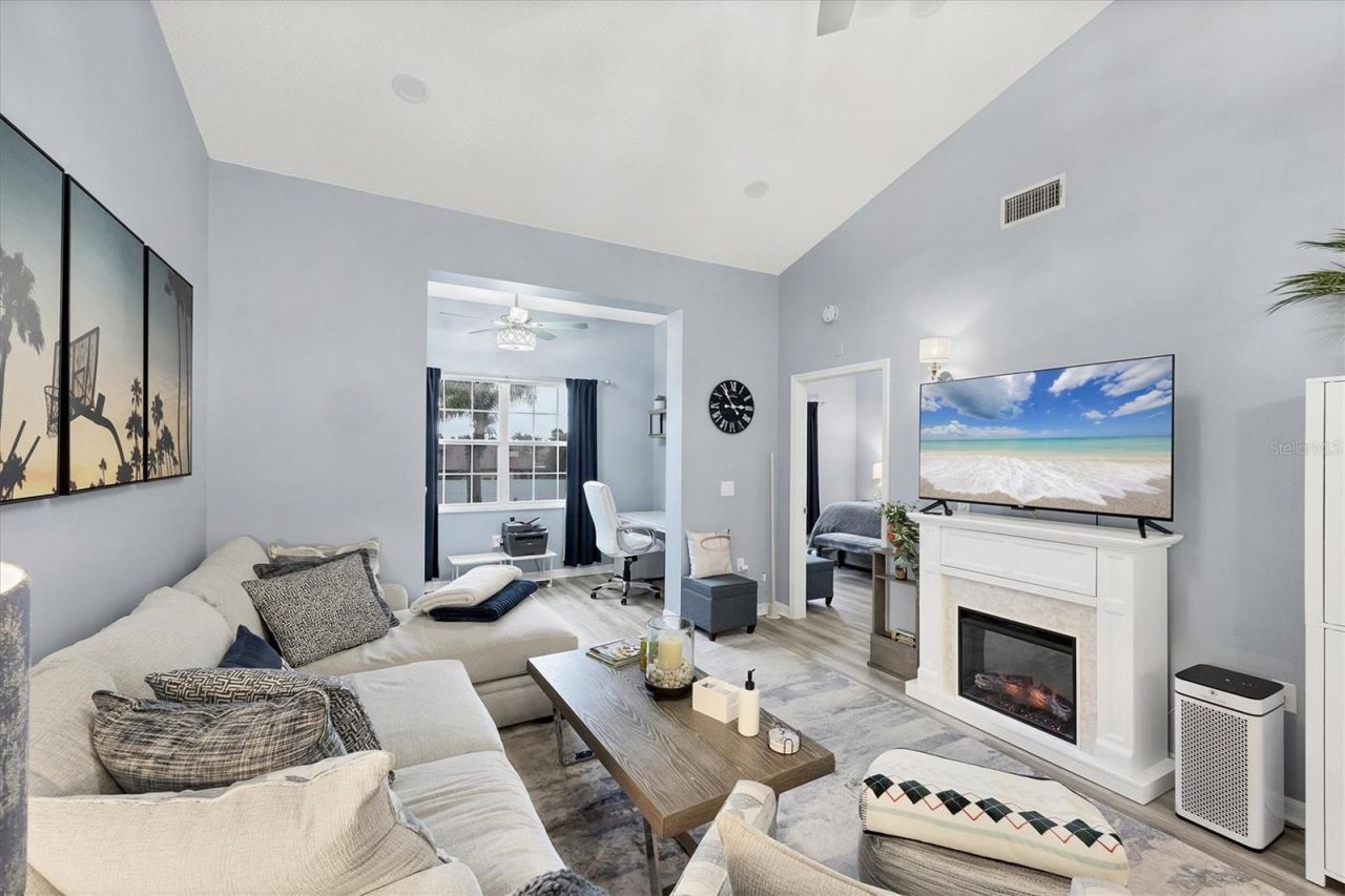 3701 54th Drive W, Unit 202, Bradenton, FL 34210 Photo