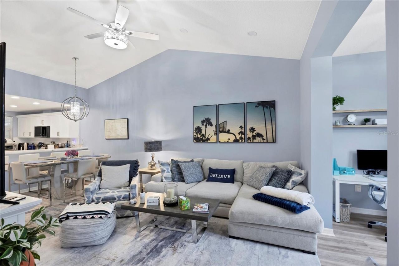 3701 54th Drive W, Unit 202, Bradenton, FL 34210 Photo