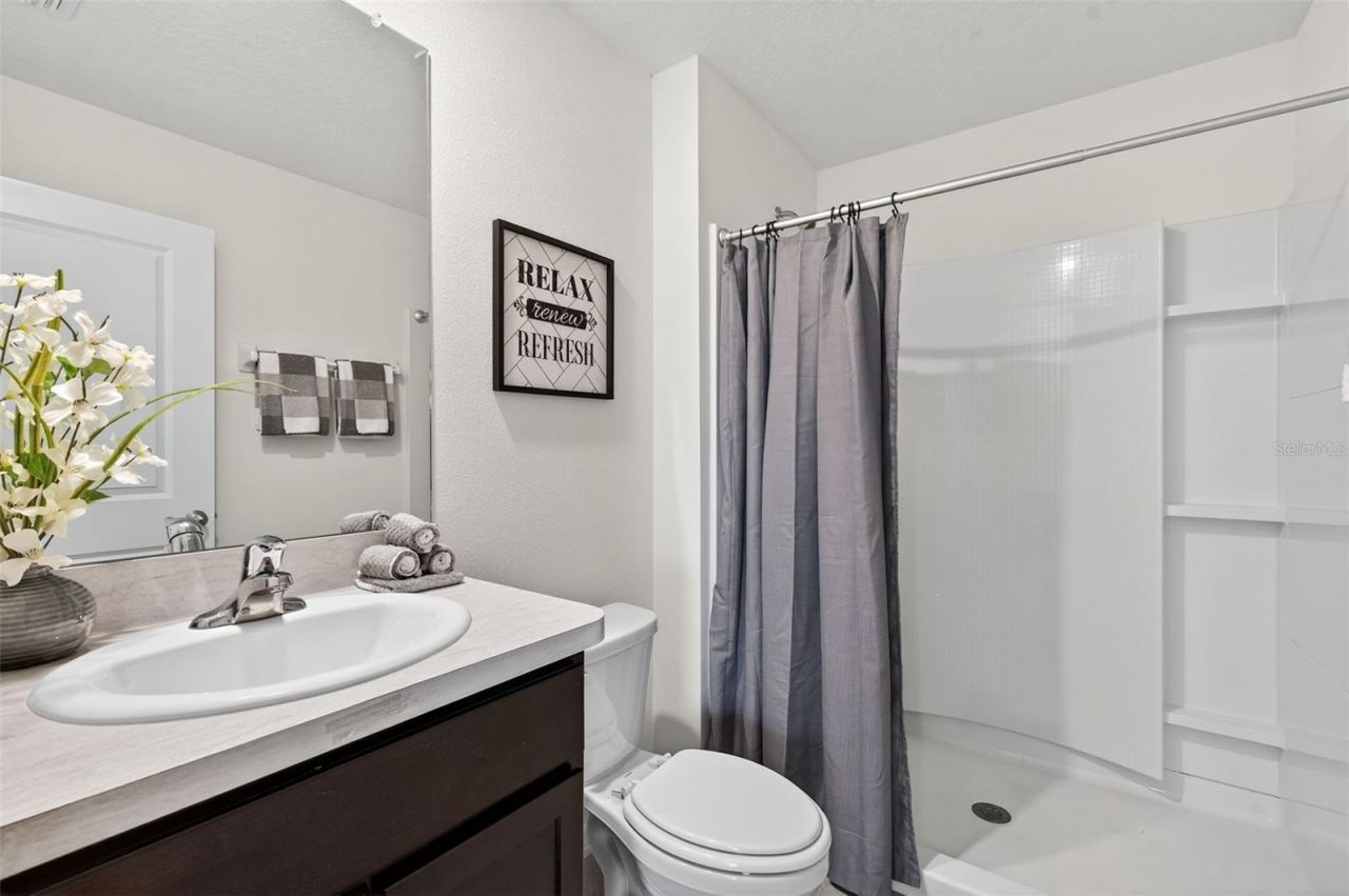 3819 Mannered Gold Avenue, Bradenton, FL 34208 Photo