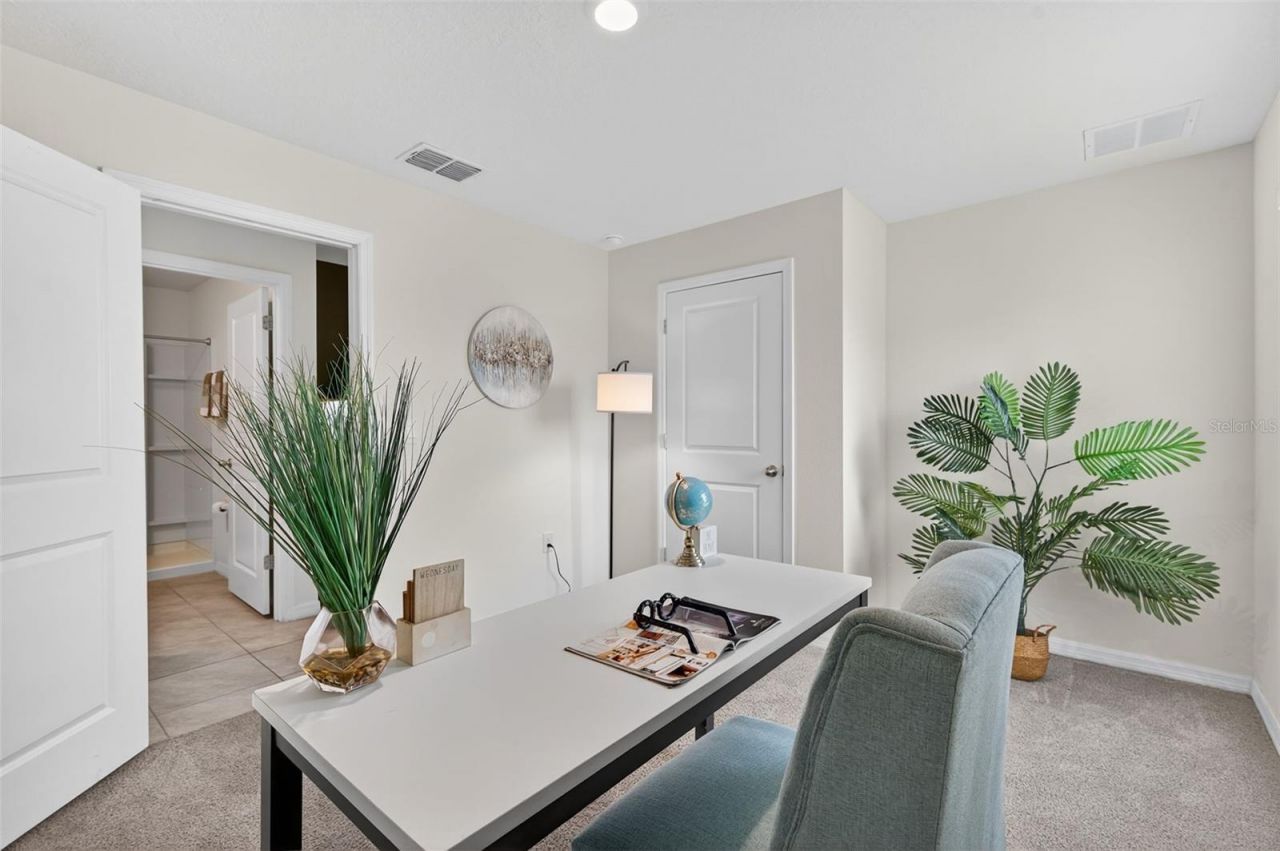 3819 Mannered Gold Avenue, Bradenton, FL 34208 Photo