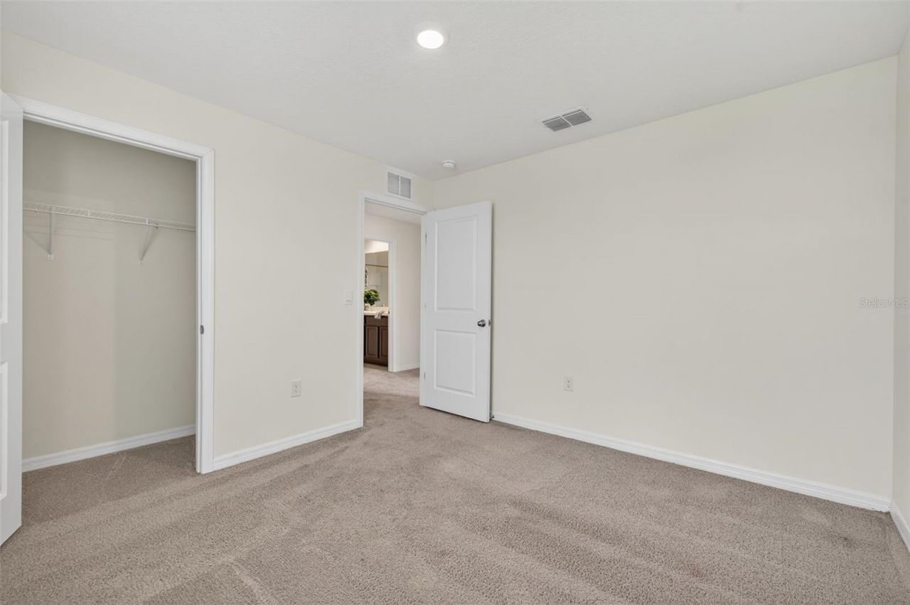 3819 Mannered Gold Avenue, Bradenton, FL 34208 Photo