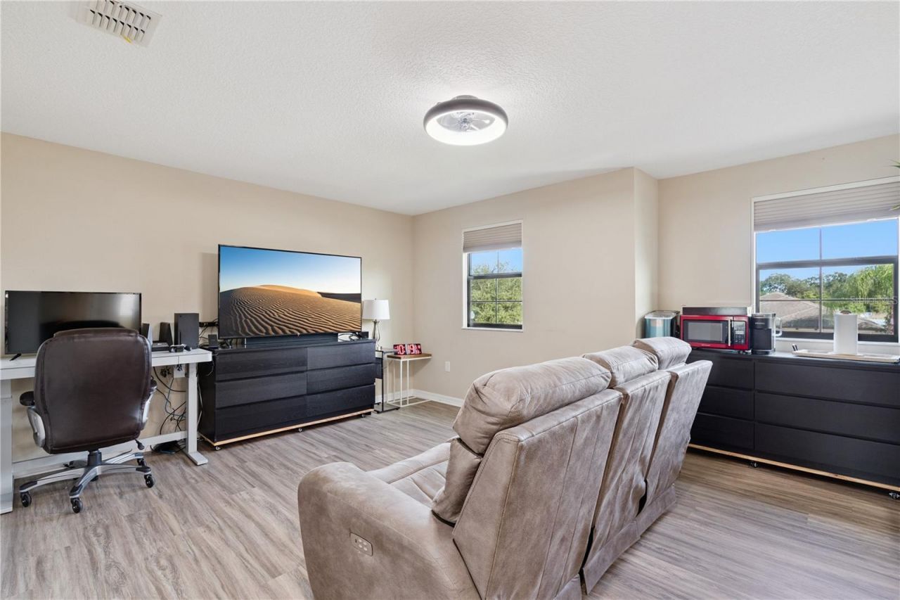 10000 Leyburn Court, Orlando, FL 32825 Photo