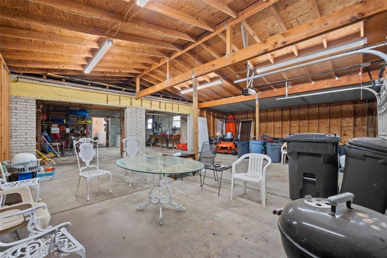 308 Manatee Drive, Ruskin, FL 33570 Photo