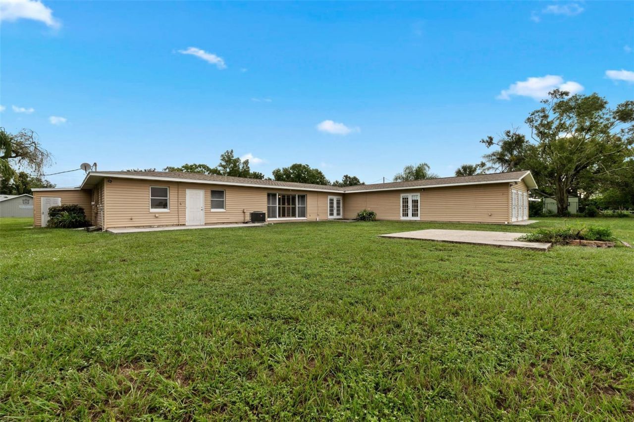 308 Manatee Drive, Ruskin, FL 33570 Photo