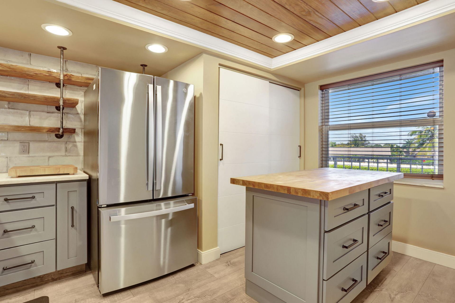 7800 NW 18th Street, Unit 201, Margate, FL 33063 Photo