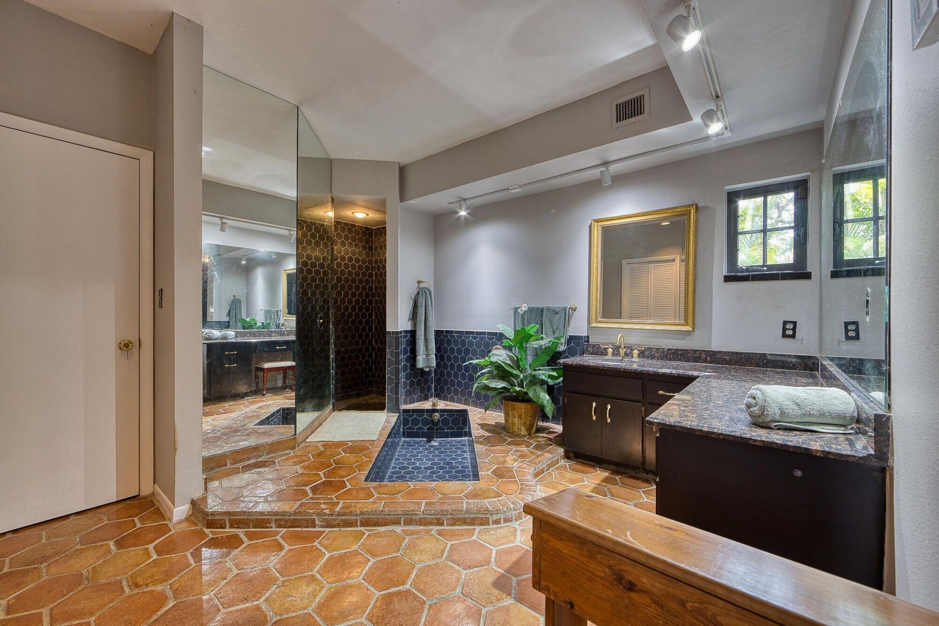 270 Cordova Road, West Palm Beach, FL 33401 Photo