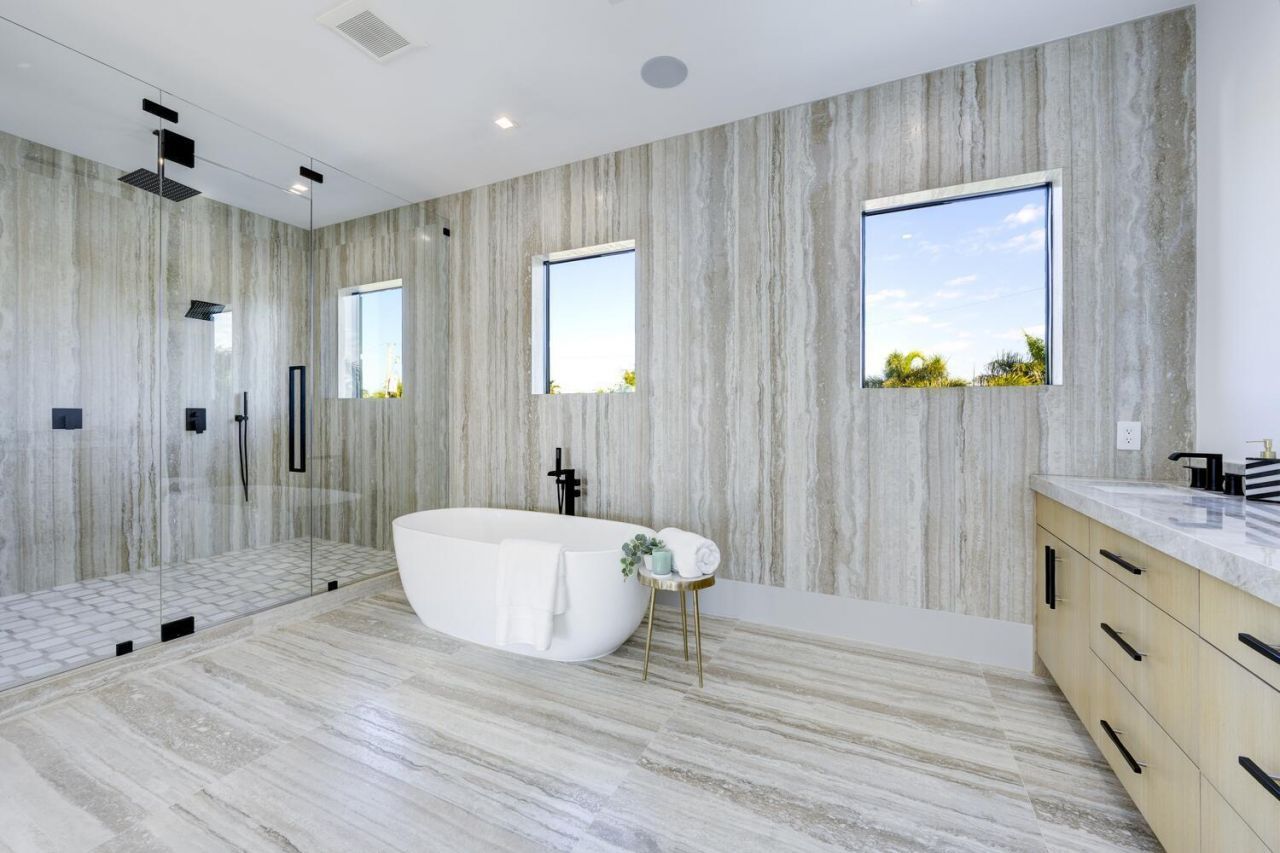 2408 Azure Circle, Palm Beach Gardens, FL 33410 Photo