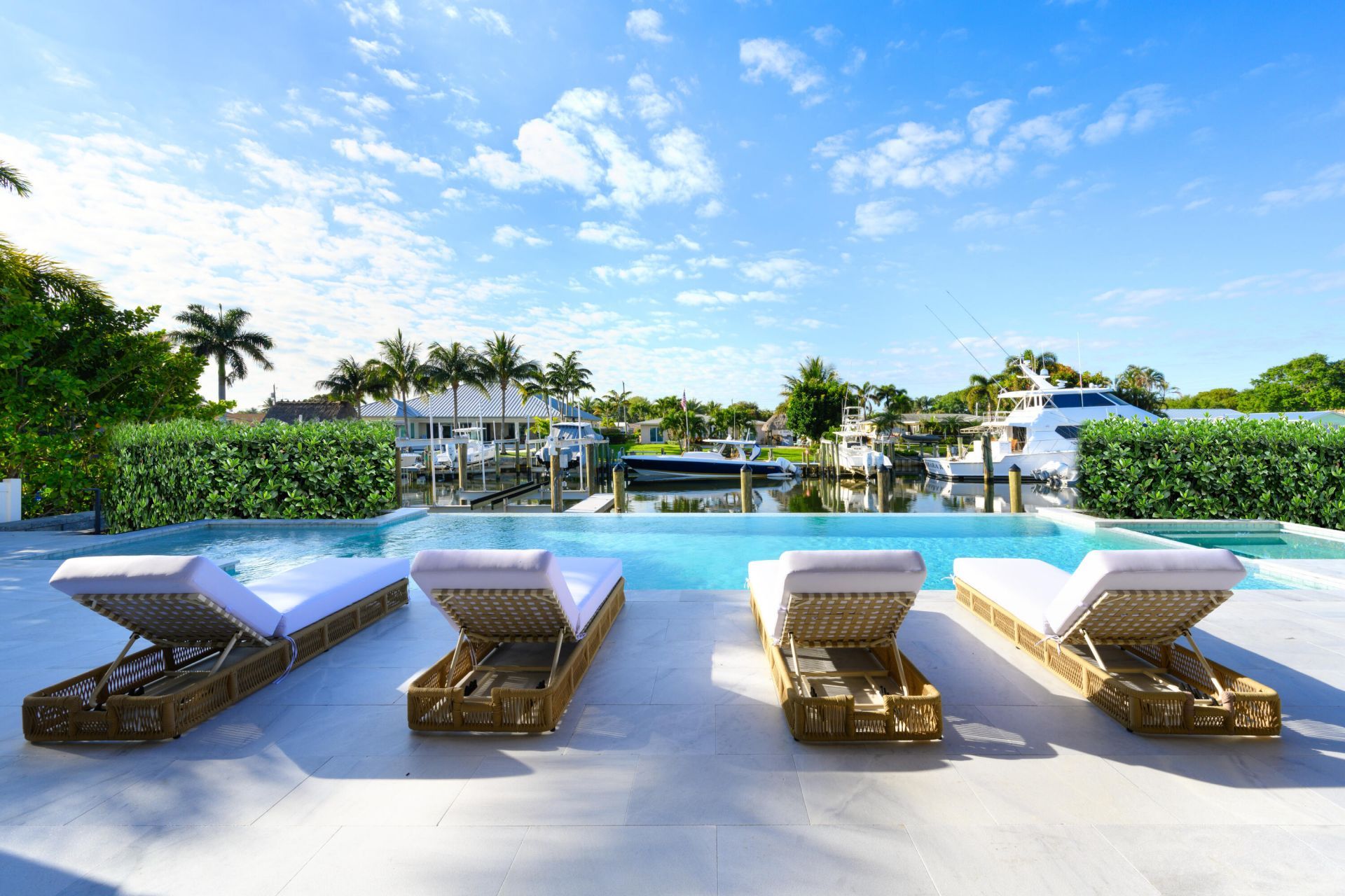 2408 Azure Circle, Palm Beach Gardens, FL 33410 Photo