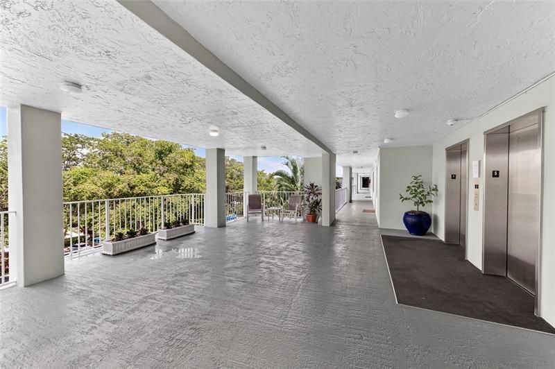 802 Cypress Grove Lane, Unit 503, Pompano Beach, FL 33069 Photo