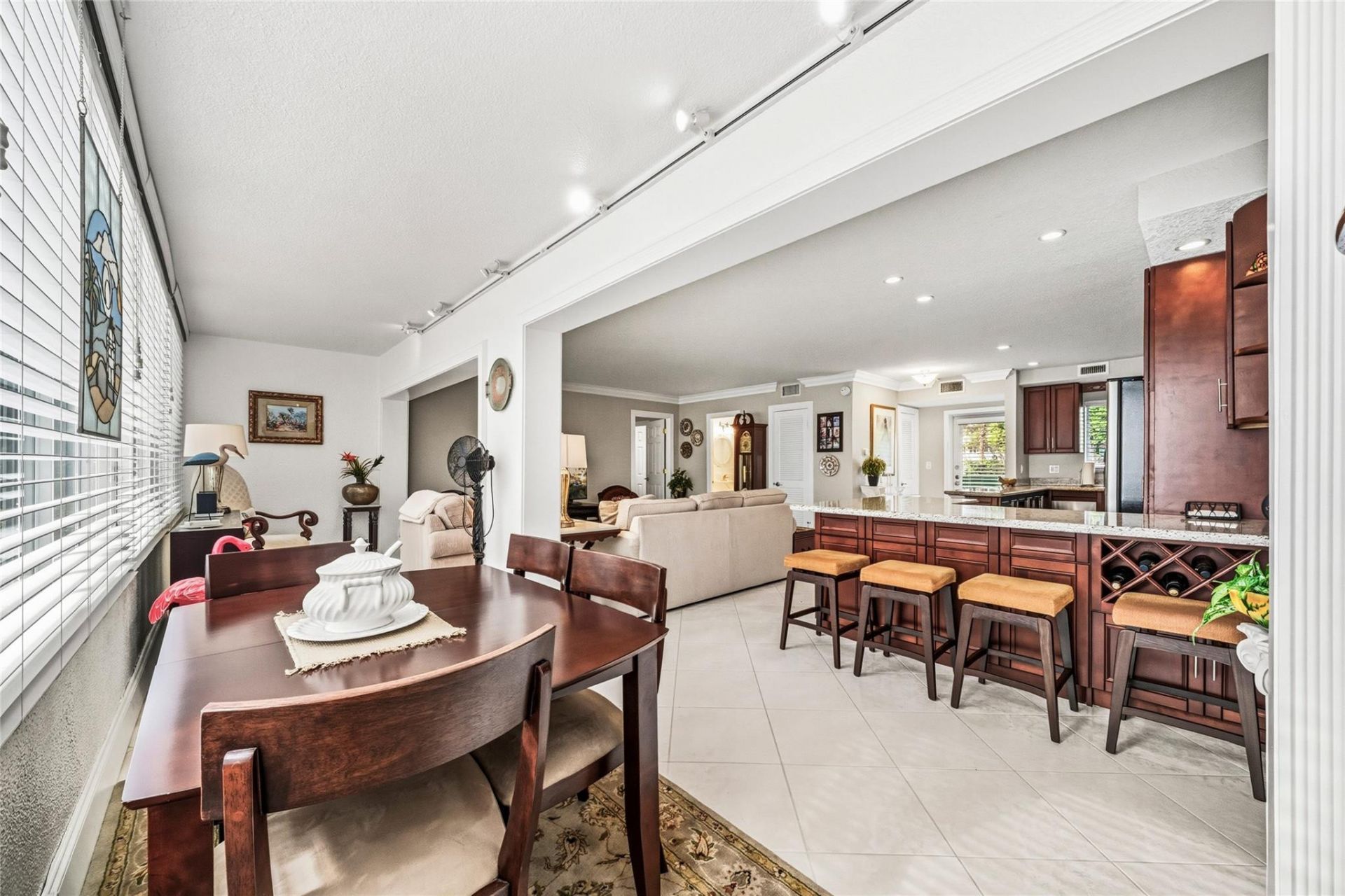 1000 SE 4th Street, Unit 117 & 118, Fort Lauderdale, FL 33301 Photo