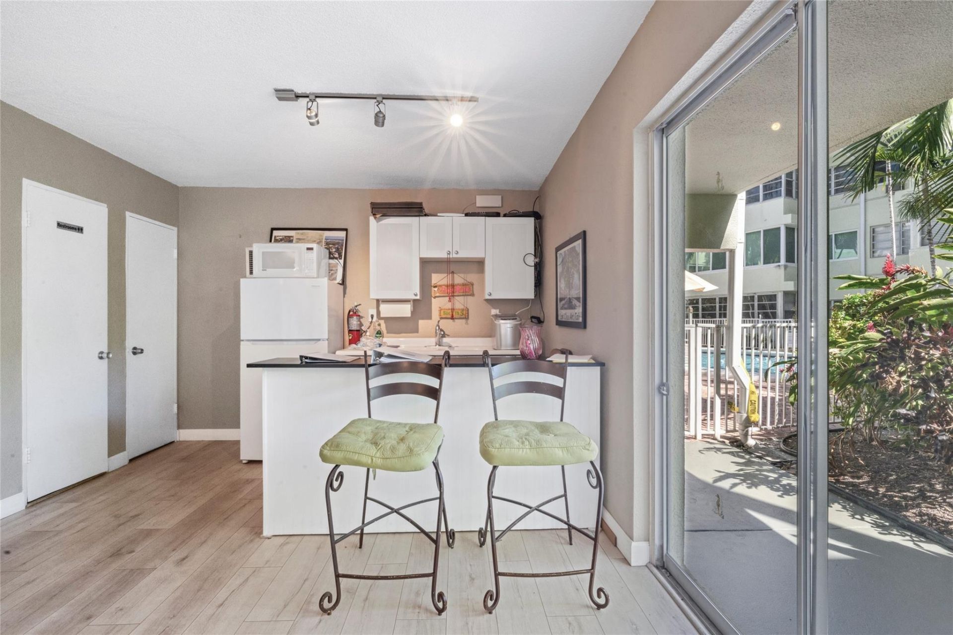 1000 SE 4th Street, Unit 117 & 118, Fort Lauderdale, FL 33301 Photo