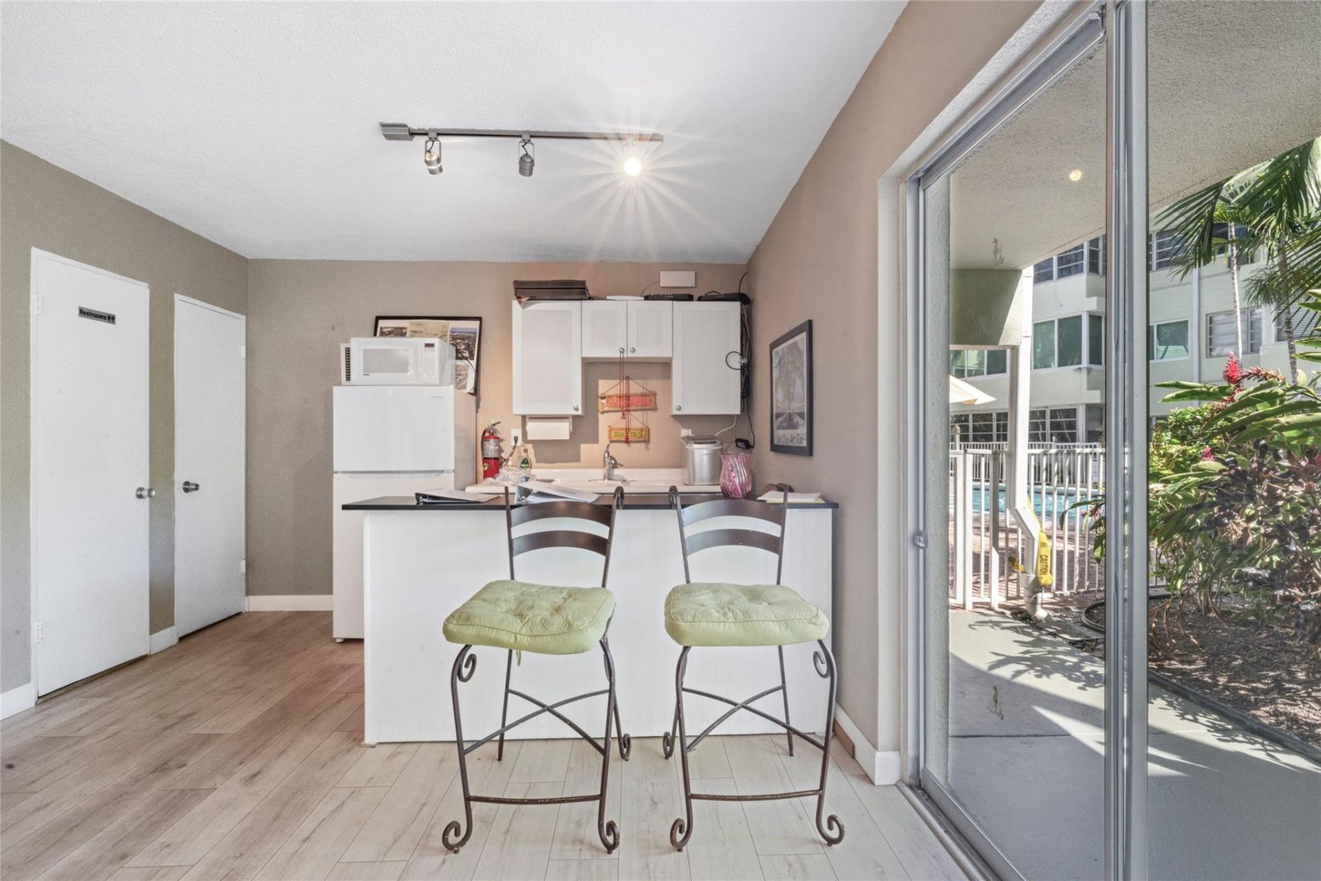 1000 SE 4th Street, Unit 117 & 118, Fort Lauderdale, FL 33301 Photo