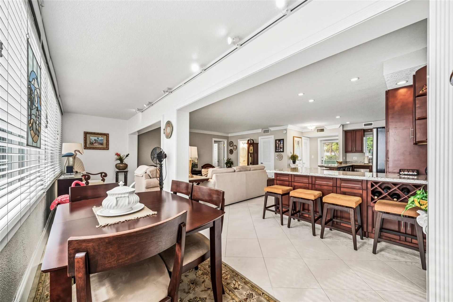 1000 SE 4th Street, Unit 117 & 118, Fort Lauderdale, FL 33301 Photo