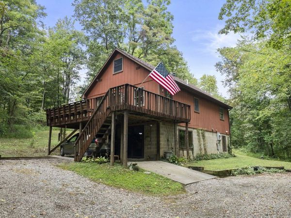 29838 Strawn Road, Logan, OH 43138