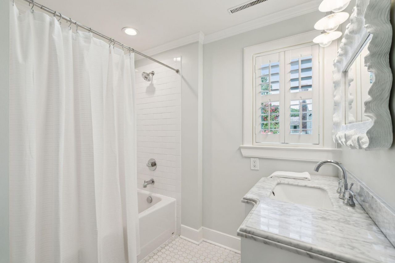 133 Mary Street Photo 52