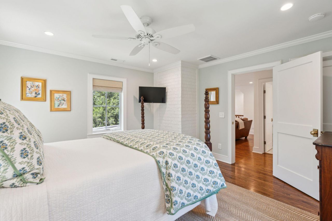 133 Mary Street Photo 55