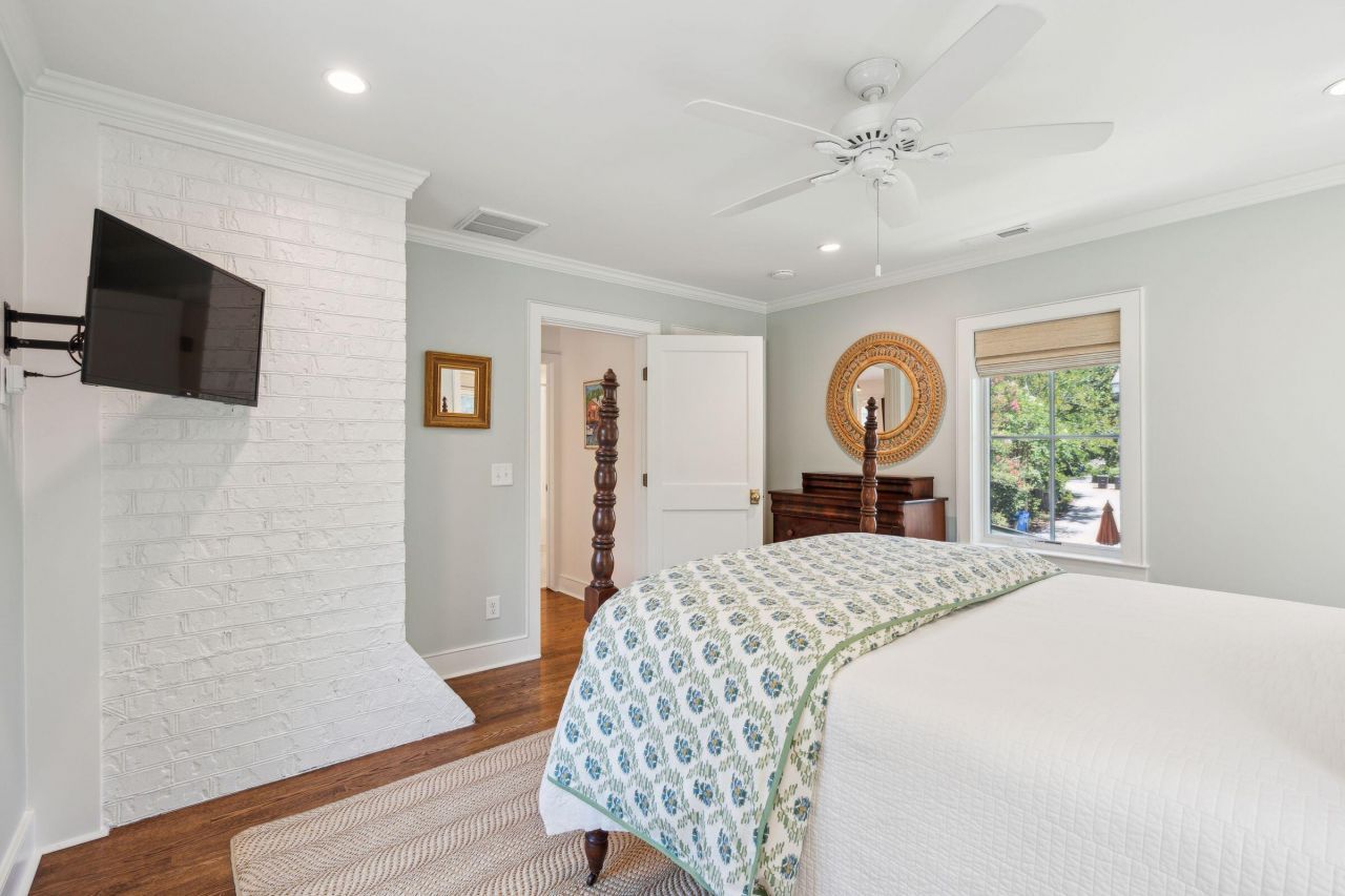 133 Mary Street Photo 56