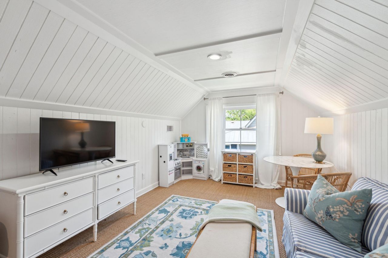 133 Mary Street Photo 65