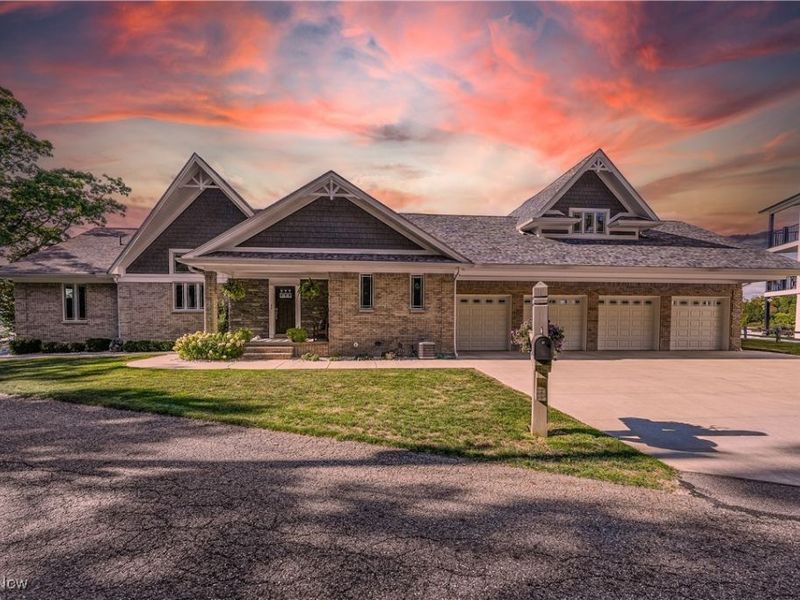 16986 Headland Avenue, Lake Milton, OH 44429 Photo 2