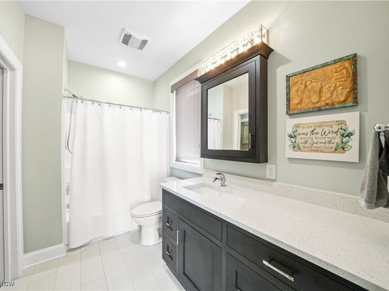 16986 Headland Avenue, Lake Milton, OH 44429 Photo 29