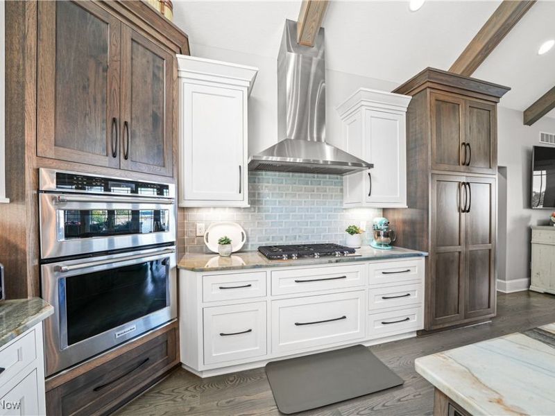 16986 Headland Avenue, Lake Milton, OH 44429 Photo 6