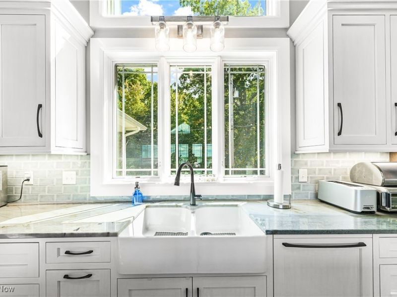 16986 Headland Avenue, Lake Milton, OH 44429 Photo 7