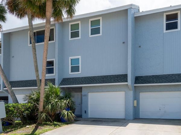 2643 ST JOSEPHS DRIVE W, DUNEDIN, FL 34698