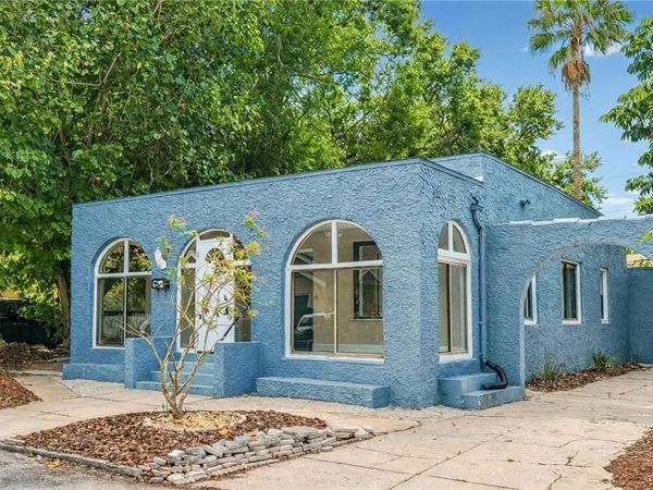 526 KIRKWOOD TERRACE N, ST PETERSBURG, FL 33701