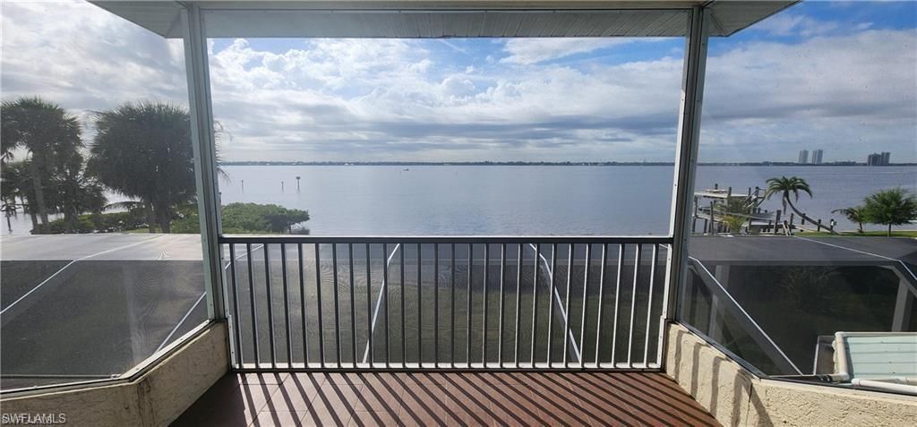 15472 Nelsons Walk Ct, North Fort Myers, FL 33917 Photo