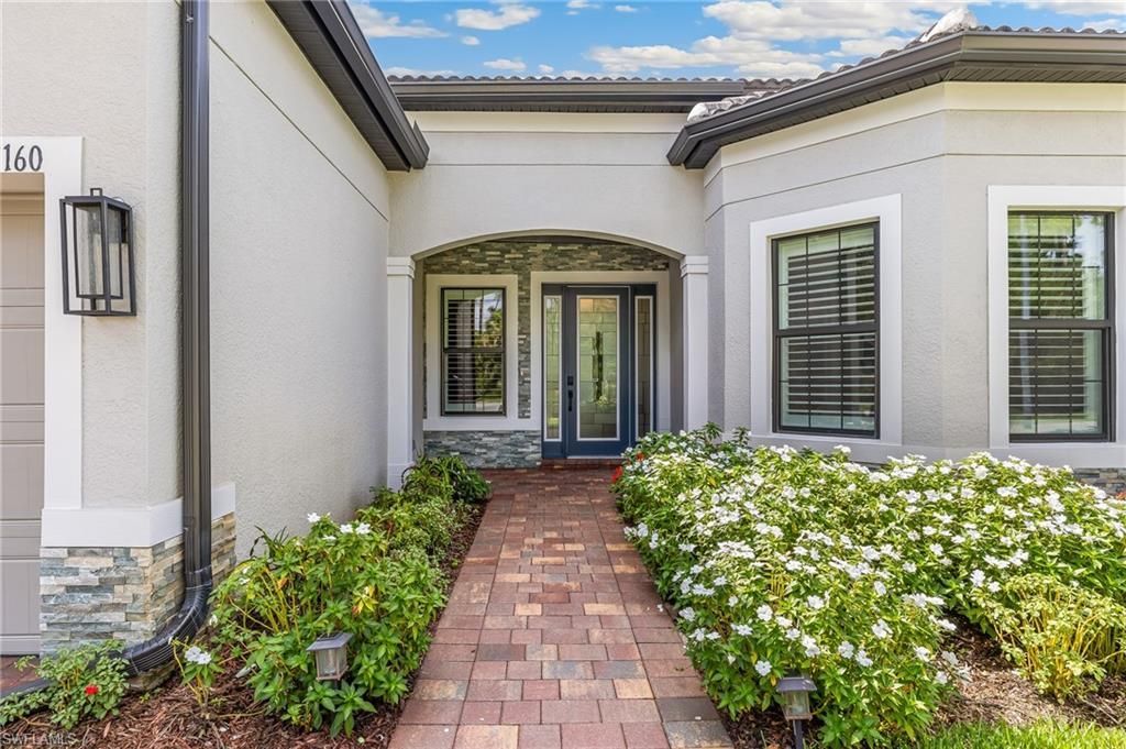 17160 Easy Stream Ct, Alva, FL 33920 Photo