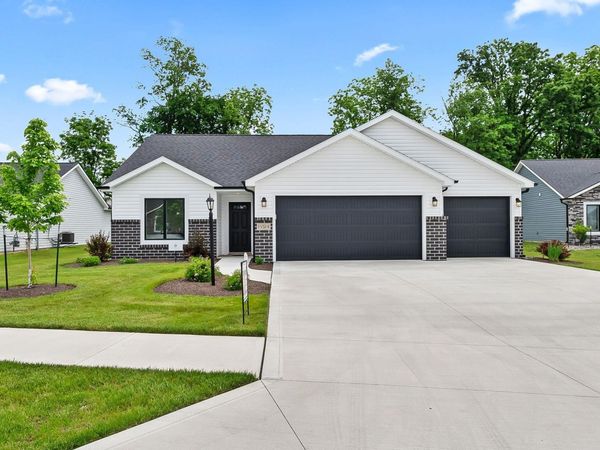 15524 Impala Drive, Huntertown, IN 46748