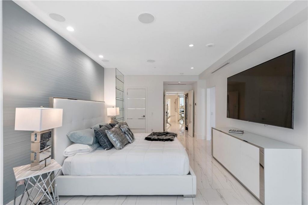 350 SE 2nd Street, Unit GPH-90, Fort Lauderdale, FL 33301 Photo