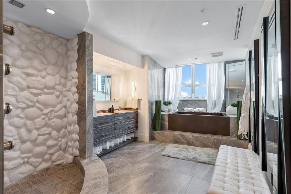 350 SE 2nd Street, Unit GPH-90, Fort Lauderdale, FL 33301 Photo