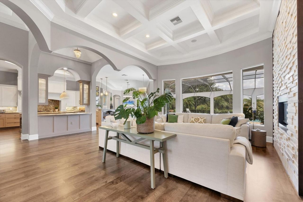 8009 Bounty Lane, Bradenton, FL 34202 Photo