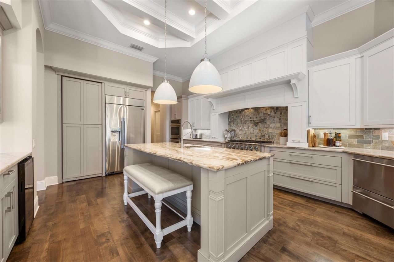 8009 Bounty Lane, Bradenton, FL 34202 Photo