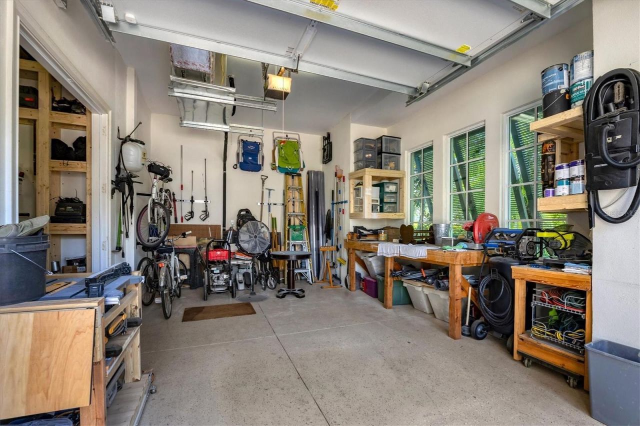 8009 Bounty Lane, Bradenton, FL 34202 Photo