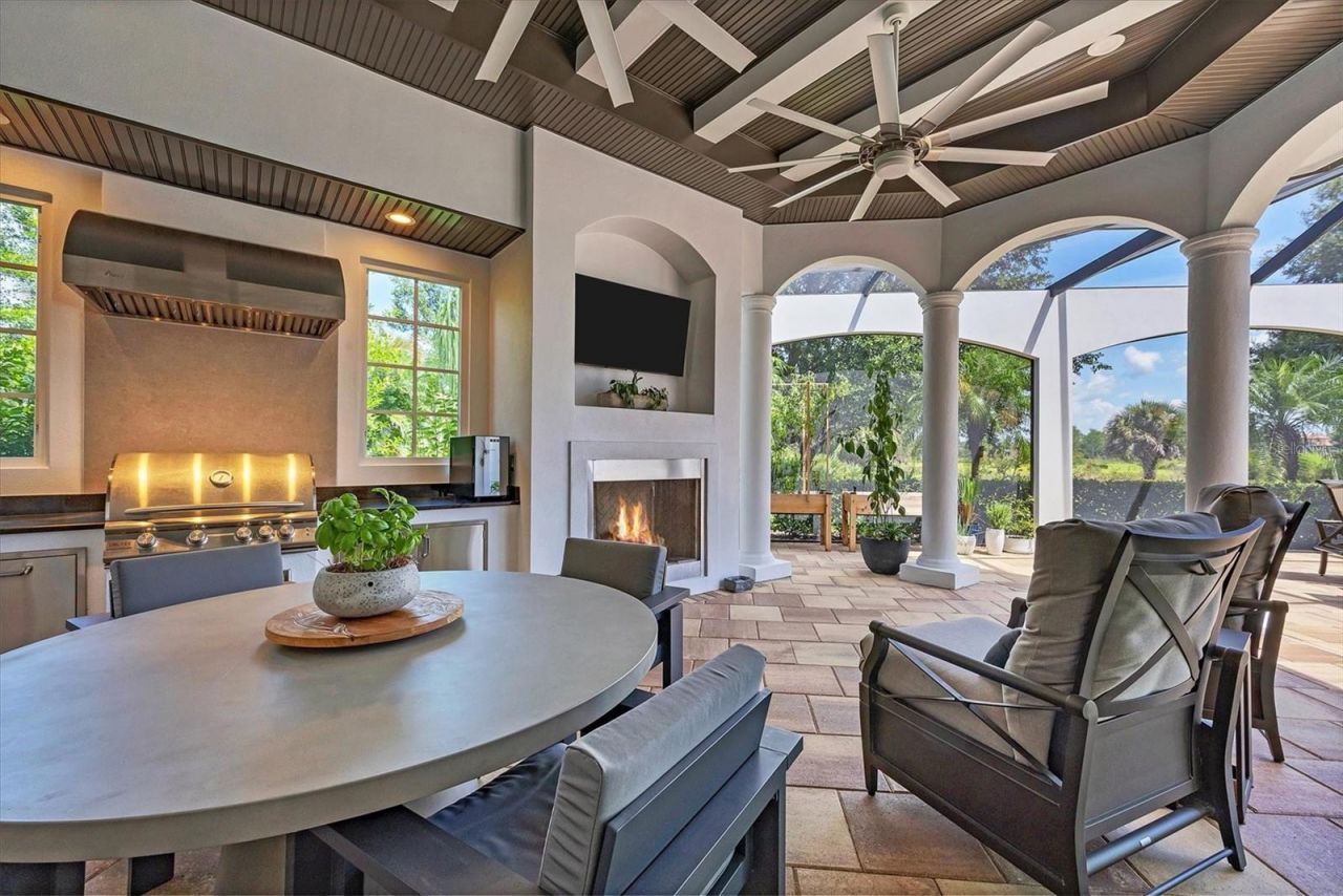 8009 Bounty Lane, Bradenton, FL 34202 Photo